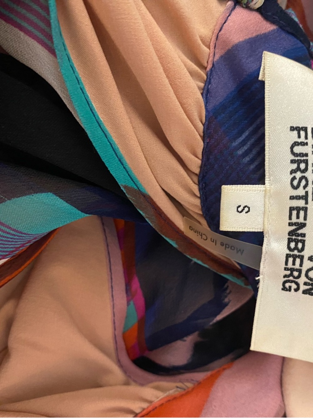 Multicolor Printed Maxi Dress with Waist Tie - Picture 4 of 4